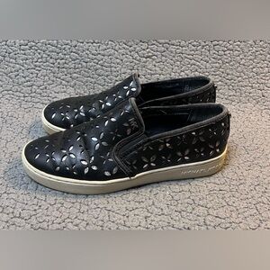 Michael Kors Keaton Slip On Sneaker Womens Size 6 Black And Silver Floral Print